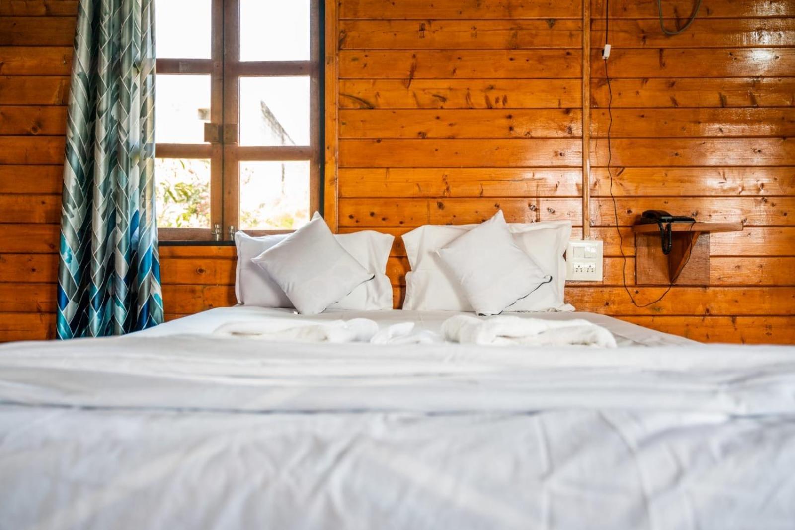 Leo Wooden Resorts Hampi Ngoại thất bức ảnh