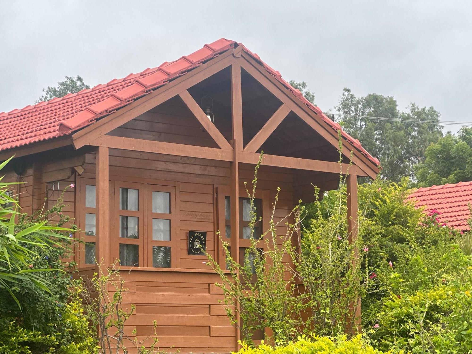 Leo Wooden Resorts Hampi Ngoại thất bức ảnh