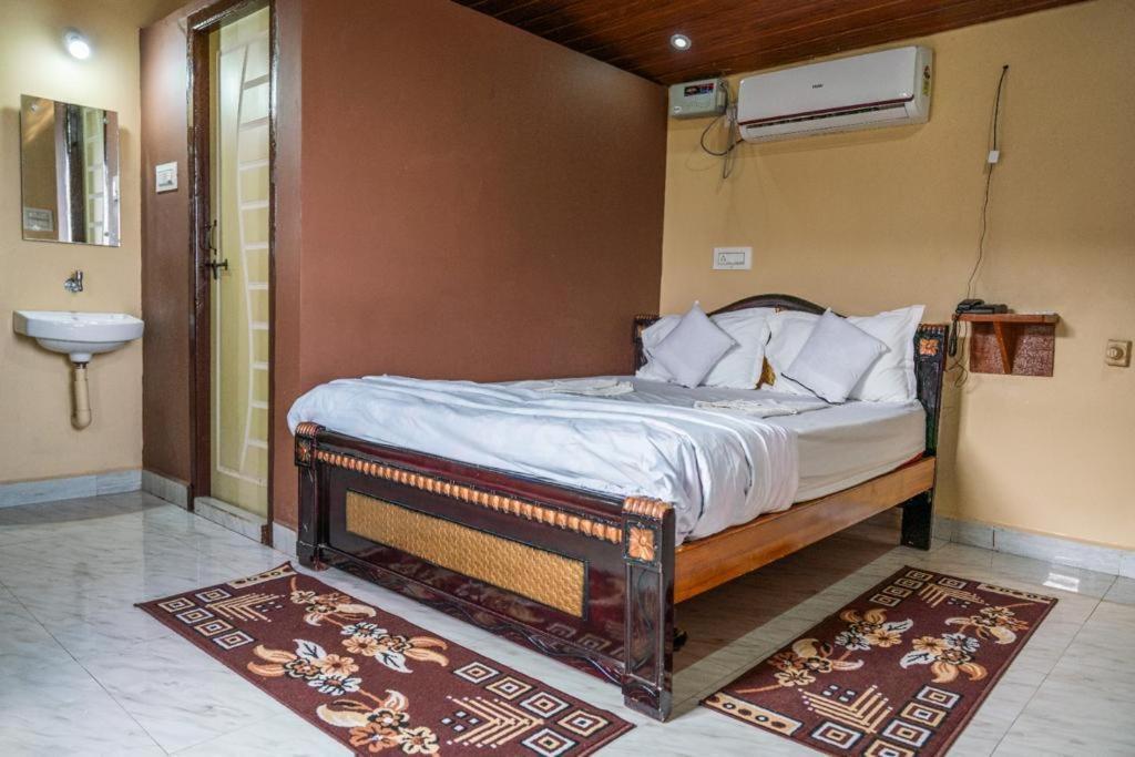 Leo Wooden Resorts Hampi Ngoại thất bức ảnh